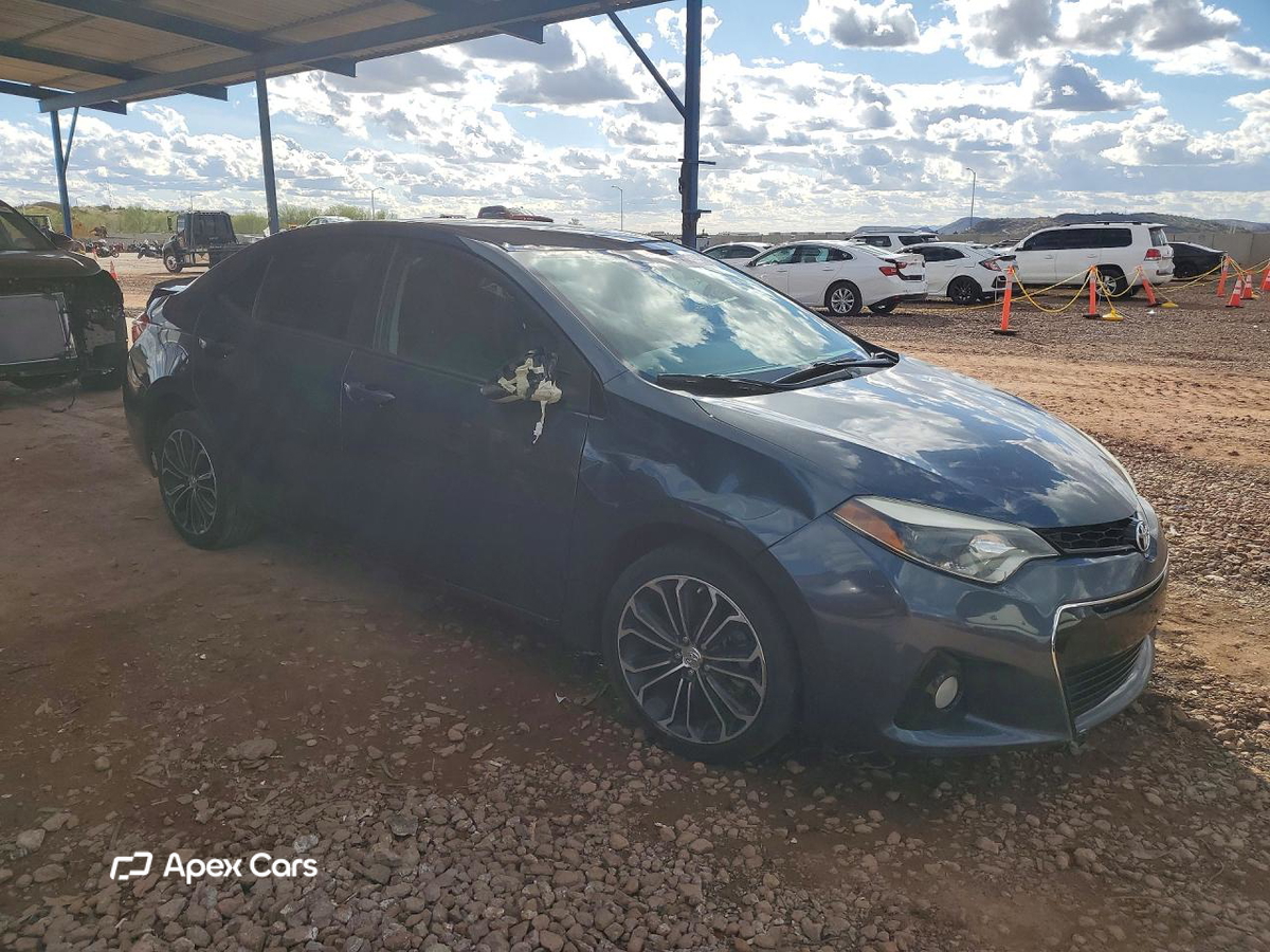 Toyota Corolla 2015