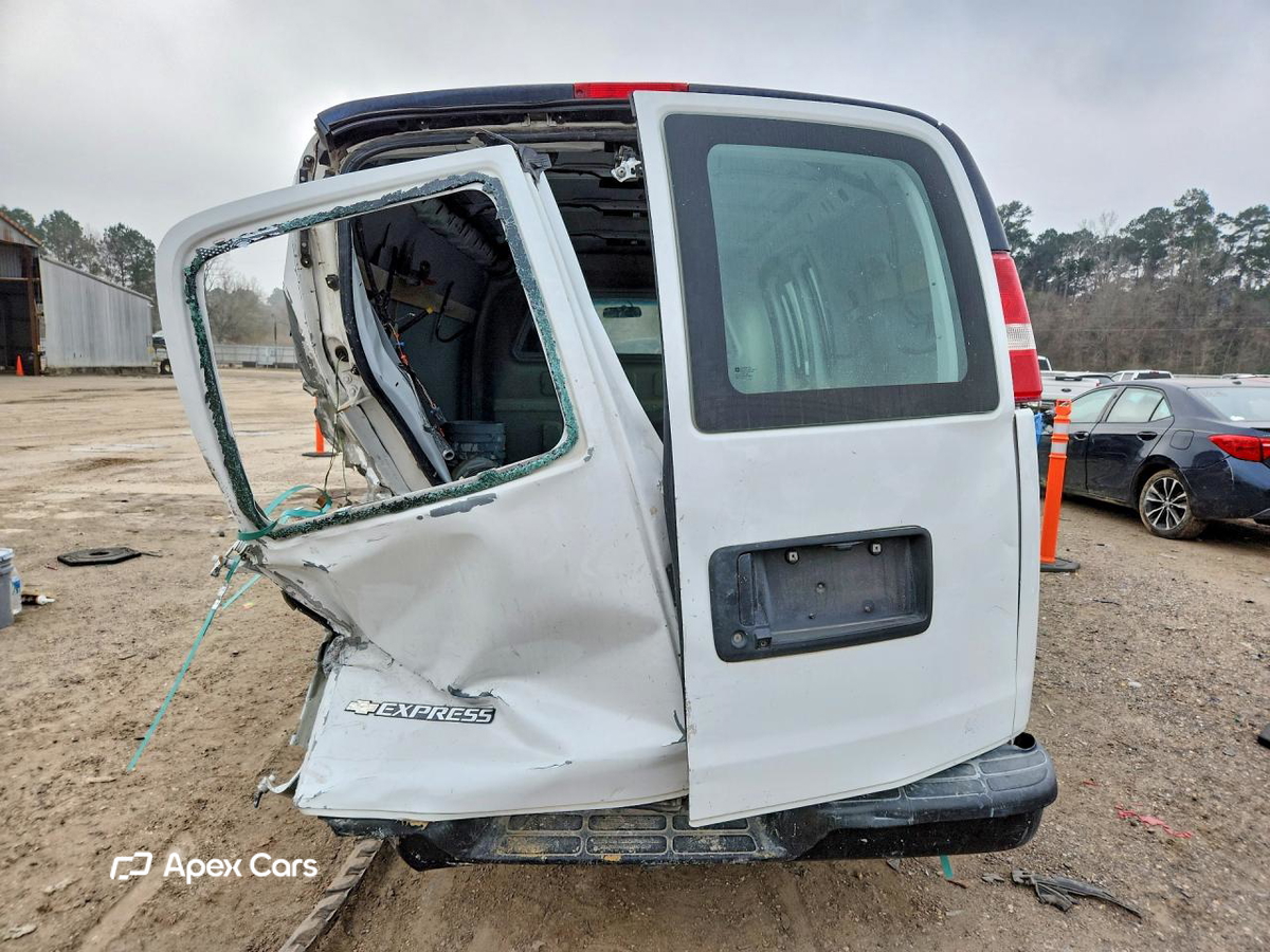 Chevrolet Express 2021