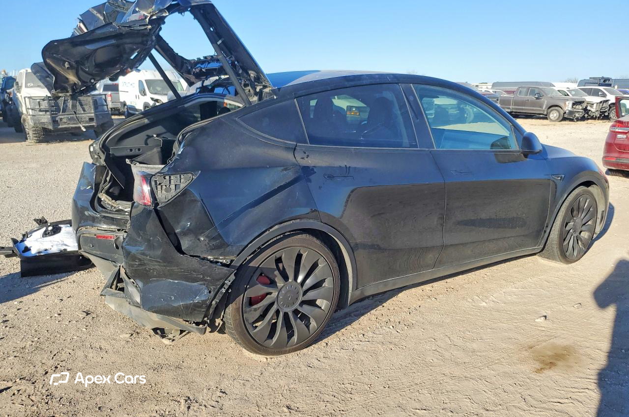 Tesla Model Y 2022