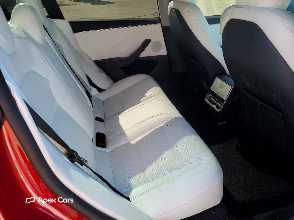 Tesla Model 3 2025