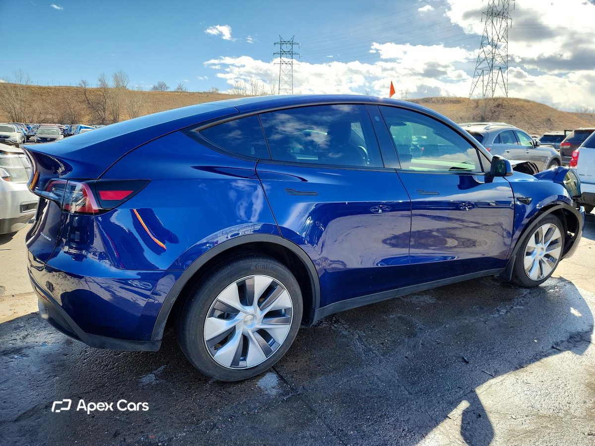 Tesla Model Y 2022