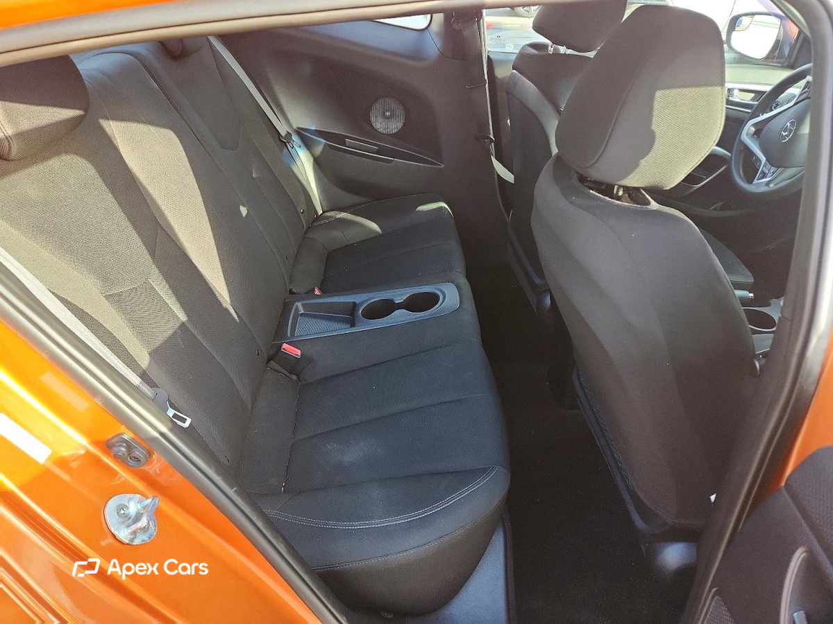 Hyundai Veloster 2016