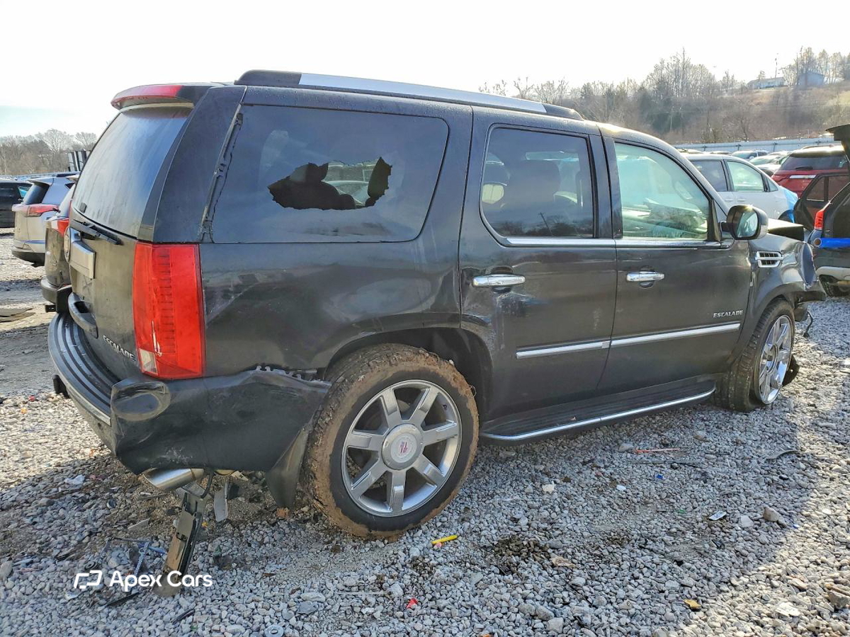 Cadillac Escalade 2013