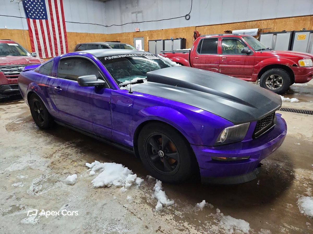 Ford Mustang 2007