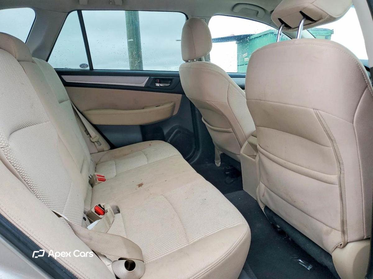 Subaru Outback 2016