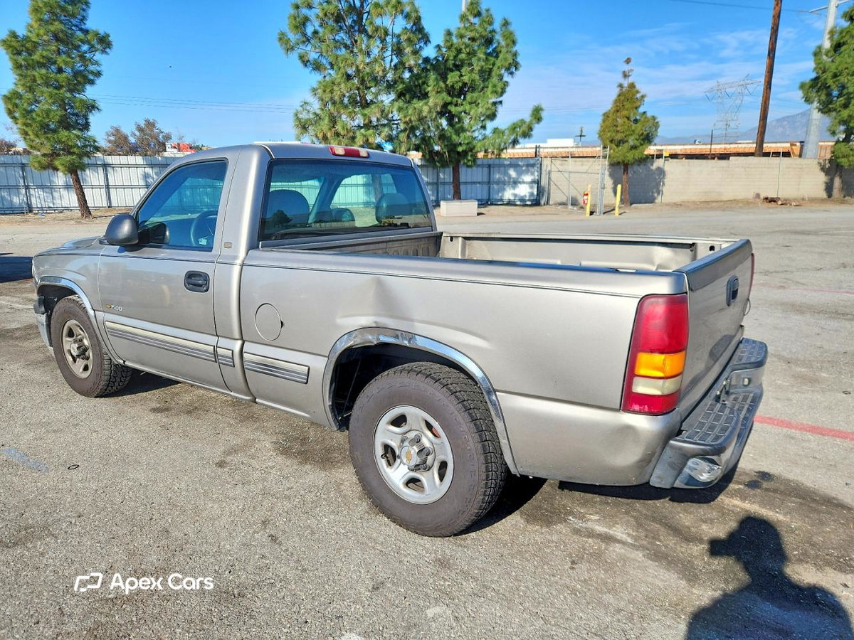 Chevrolet Silverado 2002