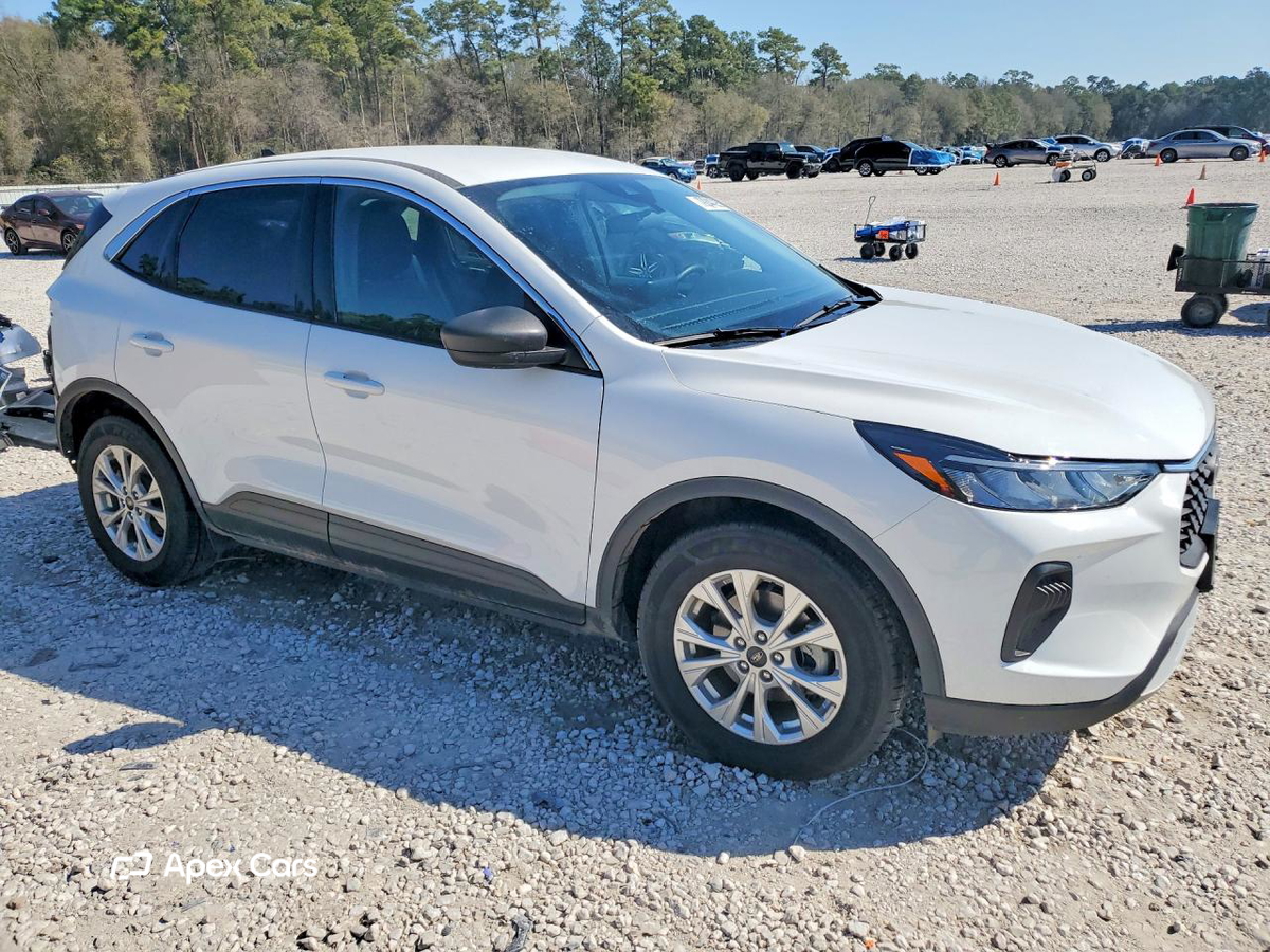 Ford Escape 2024