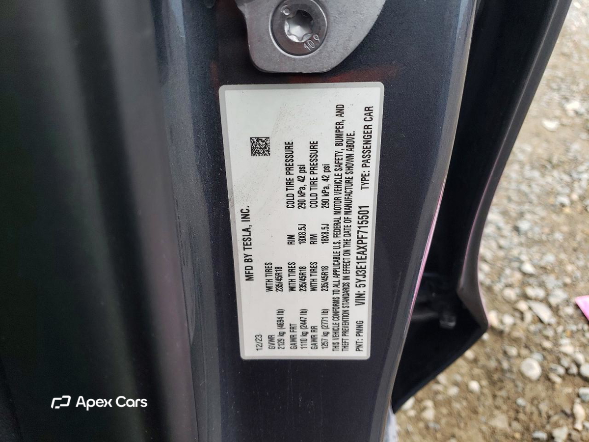 Tesla Model 3 2023
