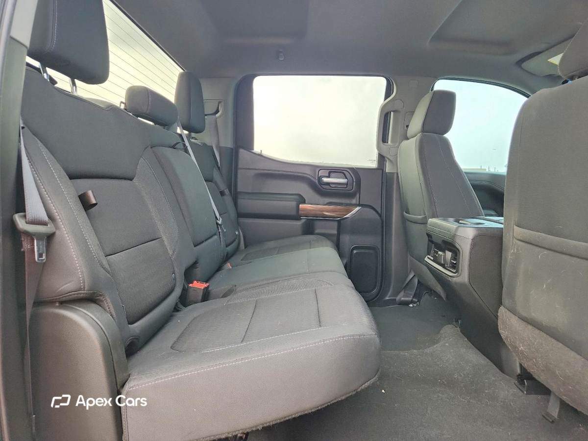 Chevrolet Silverado 2021