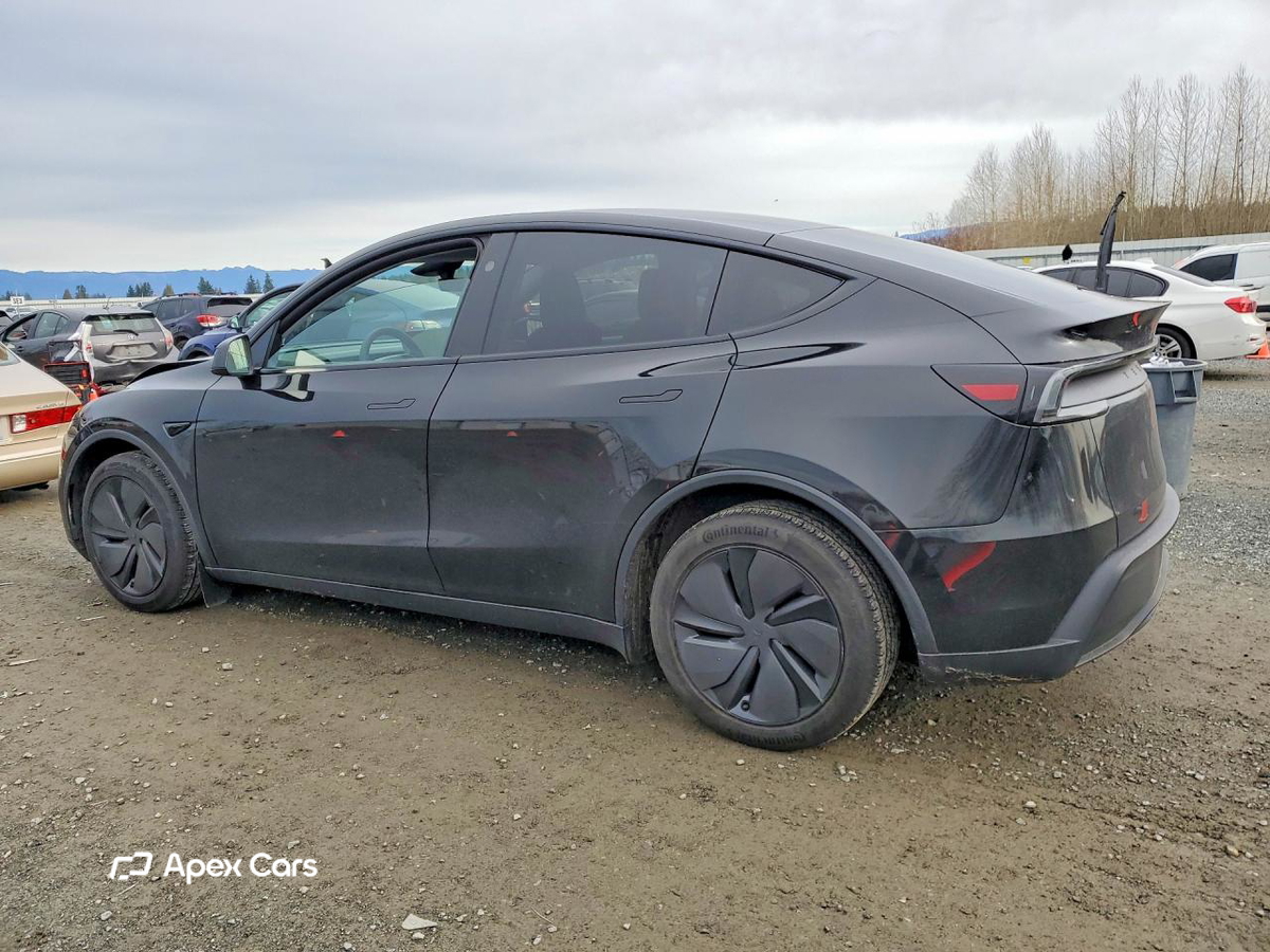 Tesla Model Y 2026