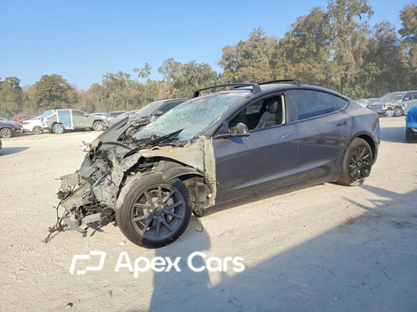Tesla Model 3 2023 - Image 1 of 13