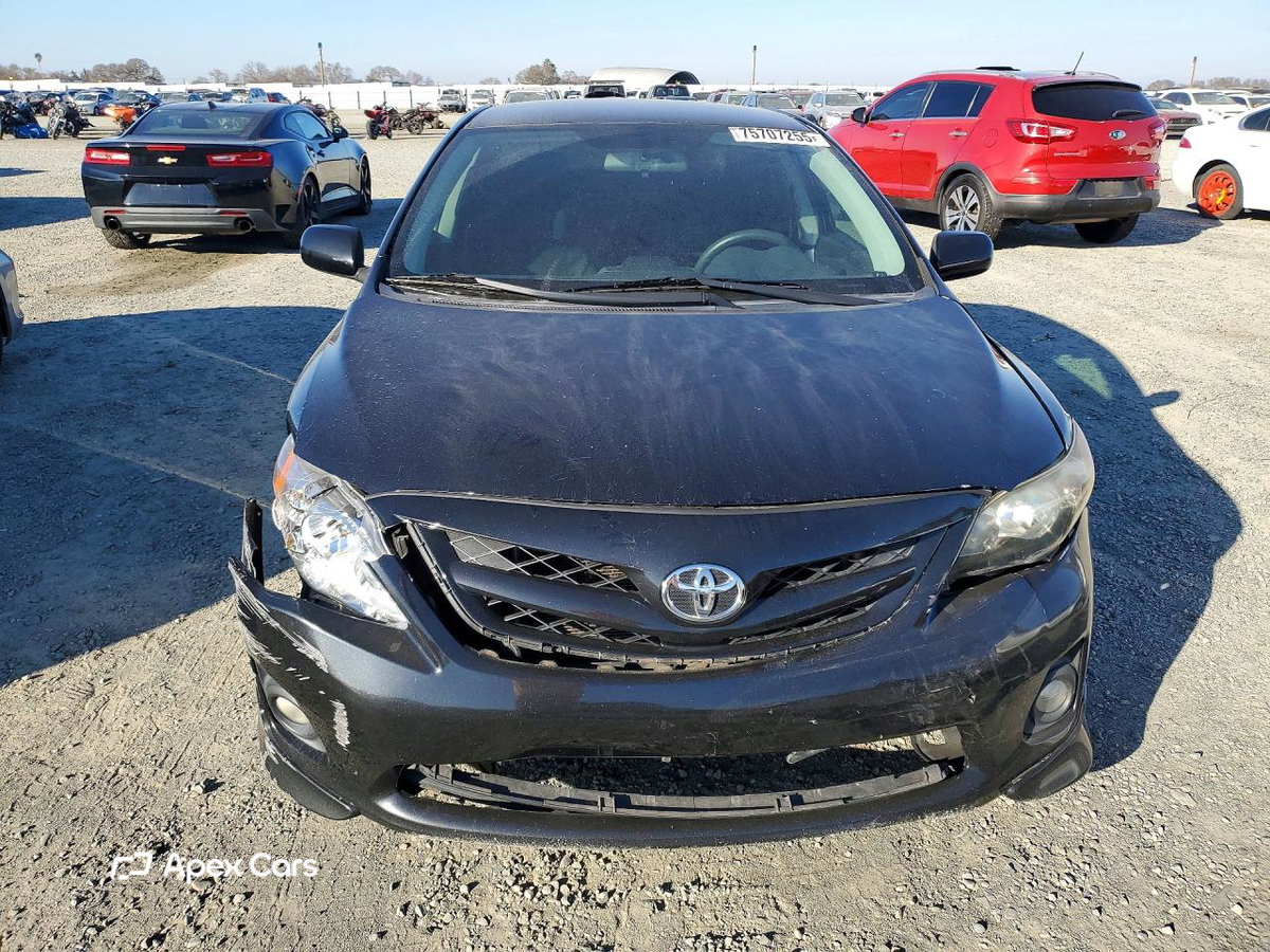 Toyota Corolla 2013