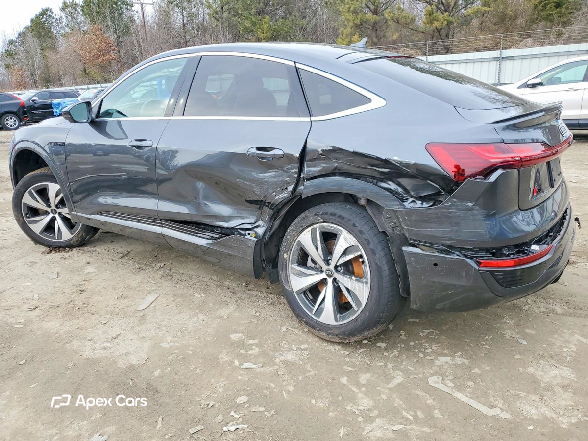 Audi Q8 2024