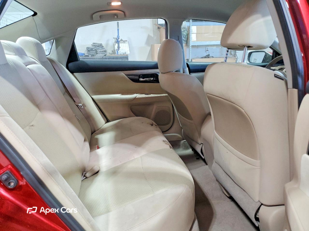 Nissan Altima 2014