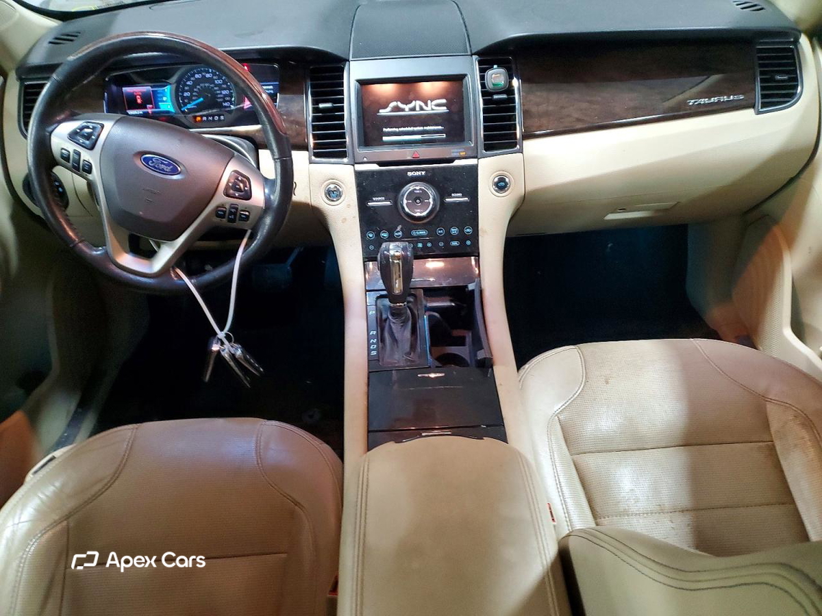 Ford Taurus 2013