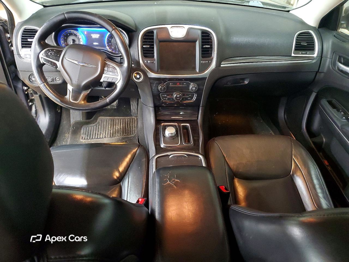 Chrysler 300 2016