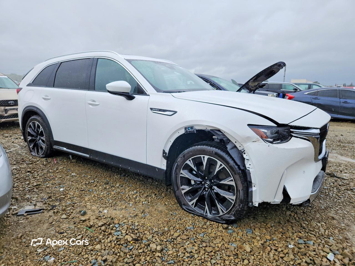 Mazda CX-90 2025