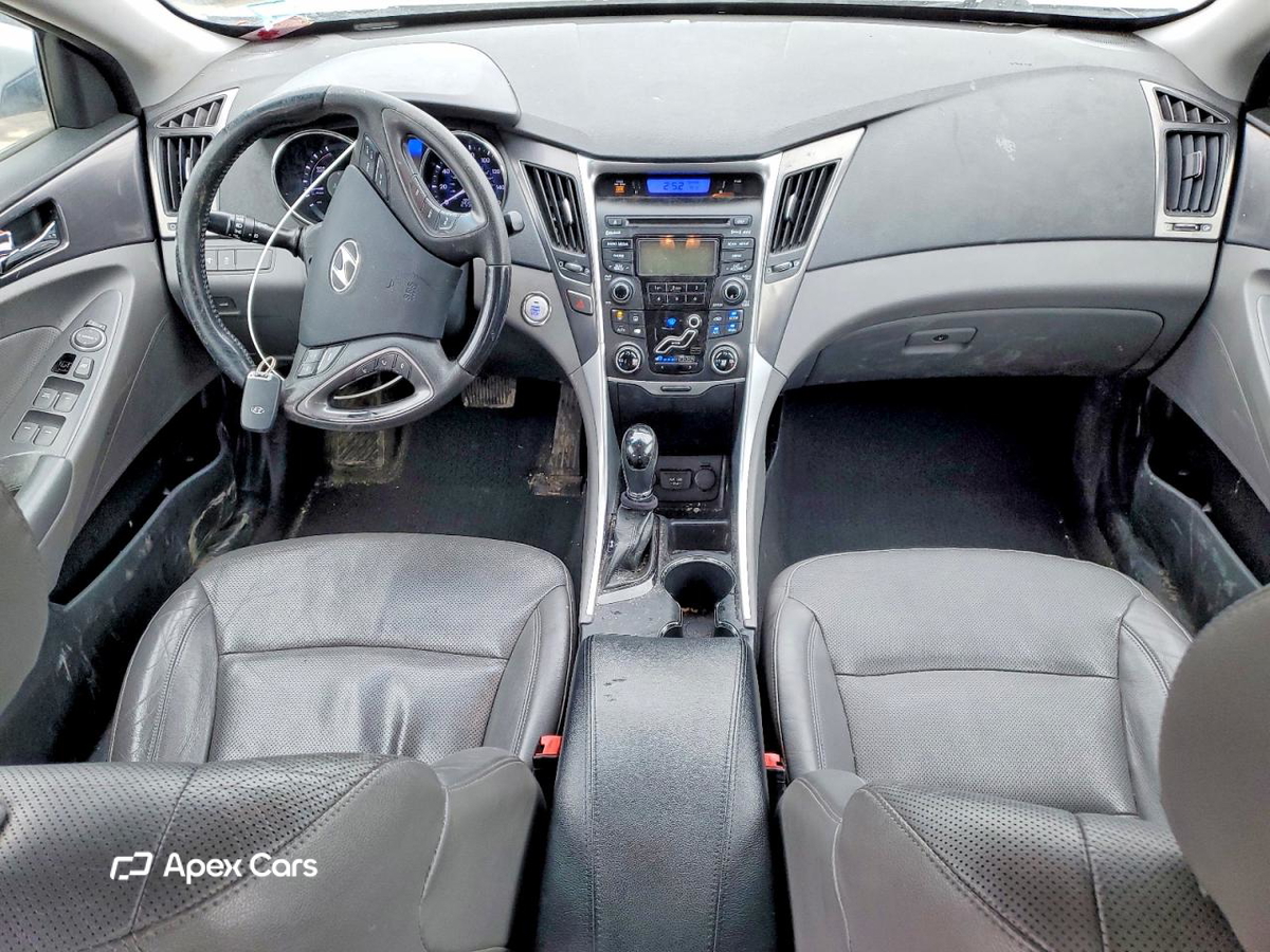 Hyundai Sonata 2012