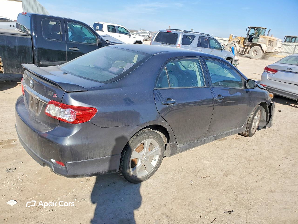 Toyota Corolla 2011