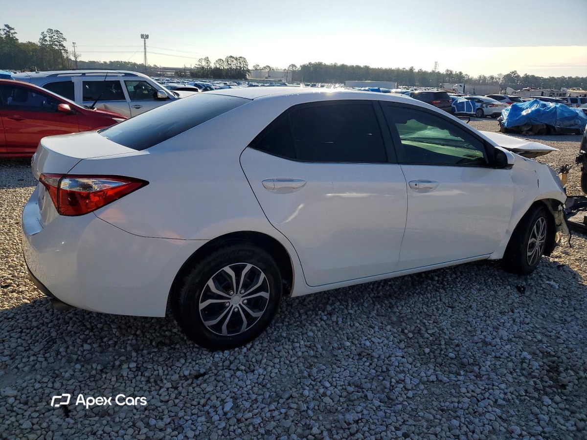 Toyota Corolla 2015