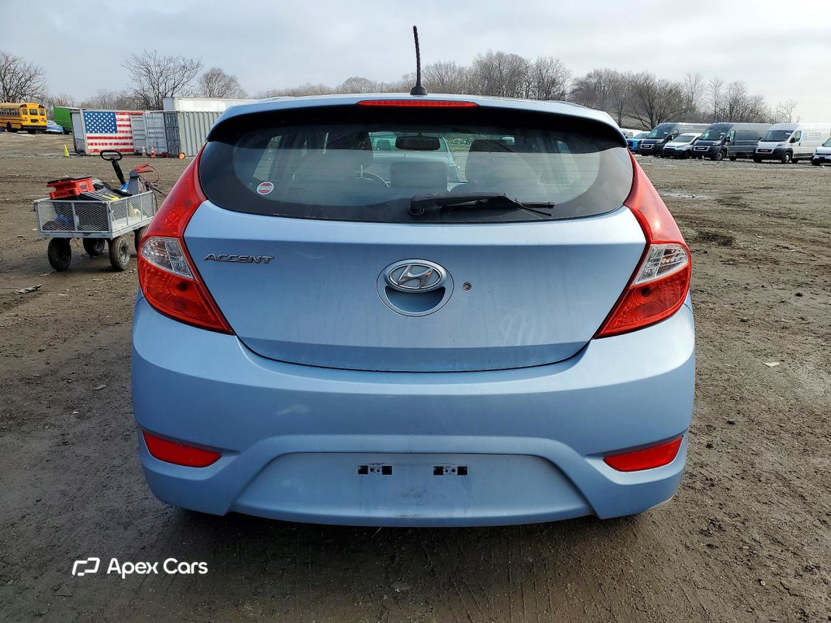 Hyundai Accent 2013