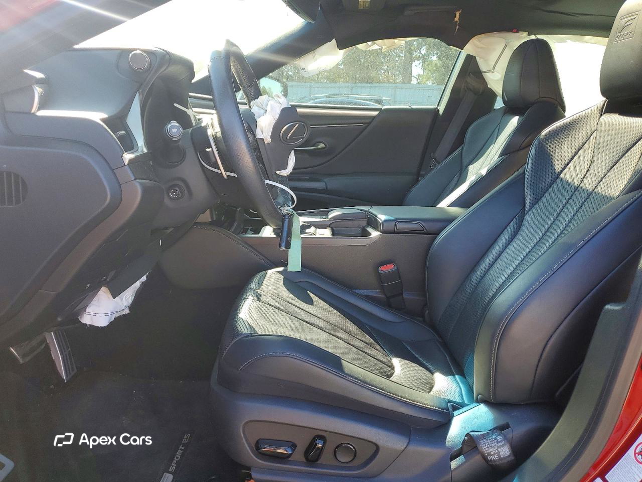 Lexus ES 2019