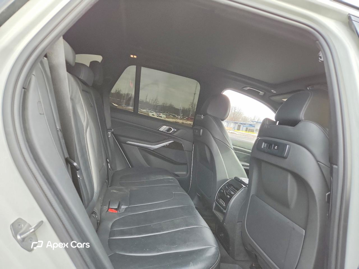 BMW X5 2021