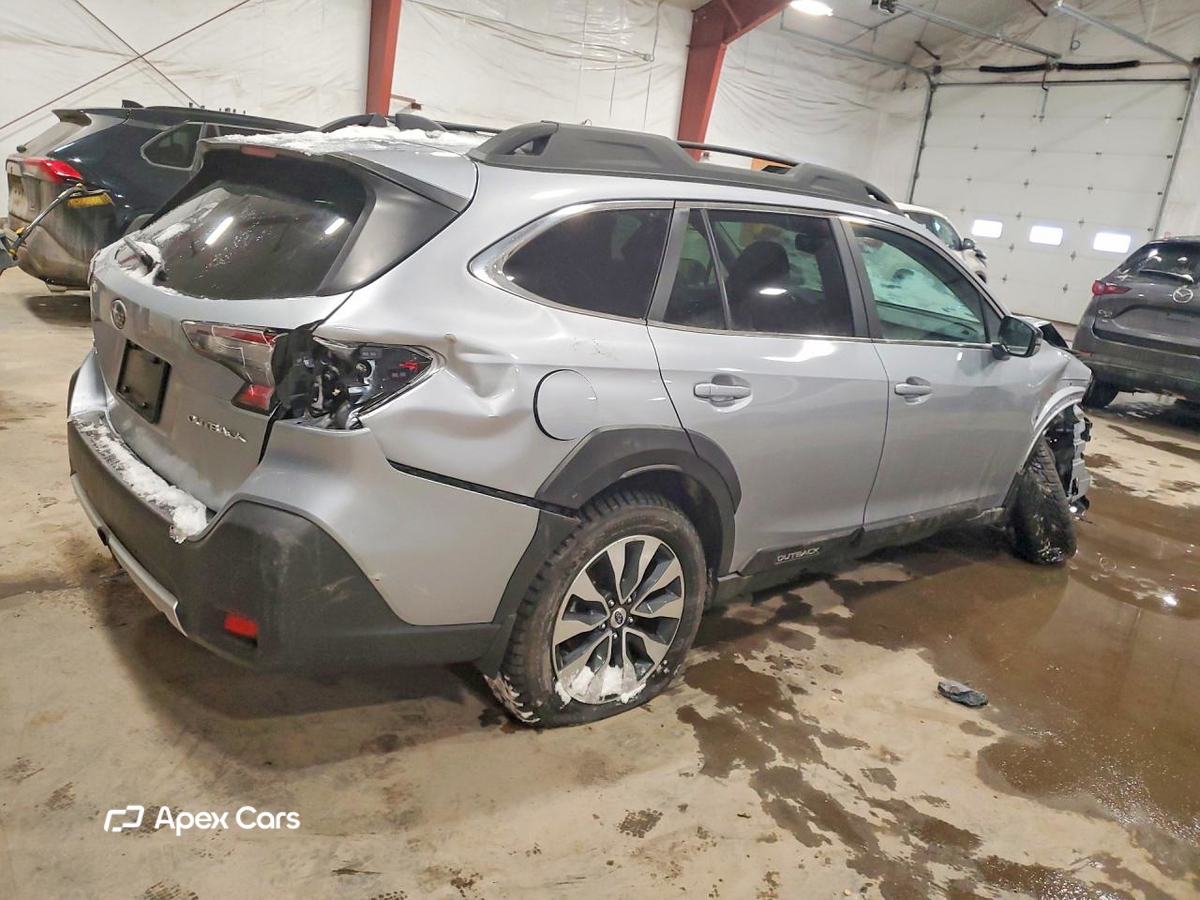 Subaru Outback 2025