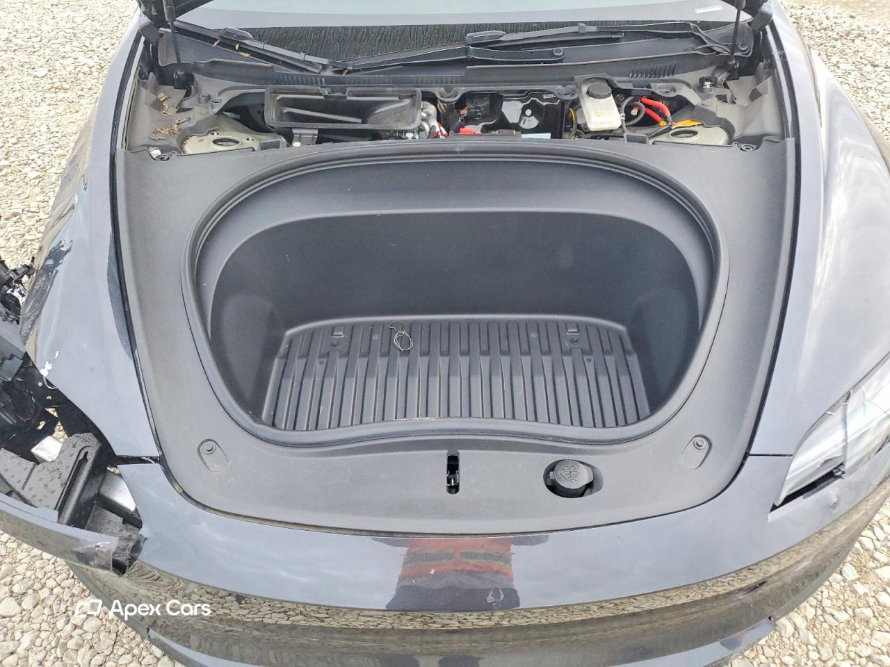 Tesla Model 3 2025