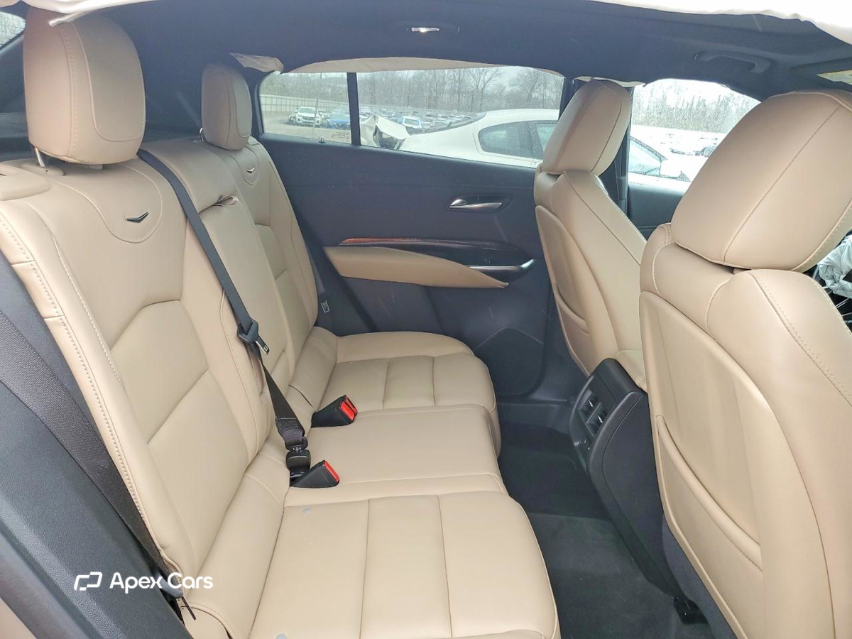 Cadillac XT4 2025