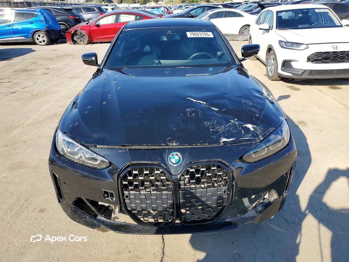 BMW i4 2023