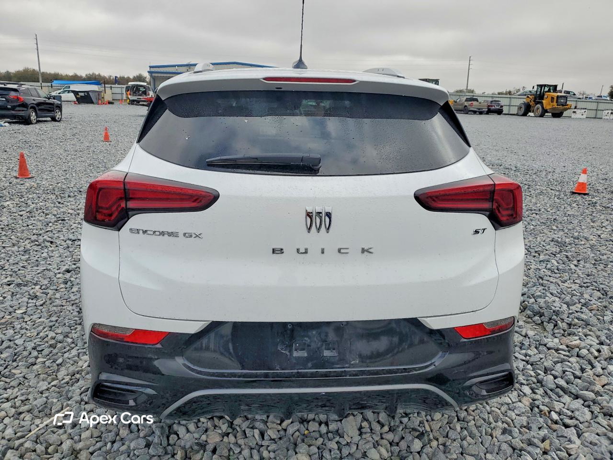 Buick Encore 2024