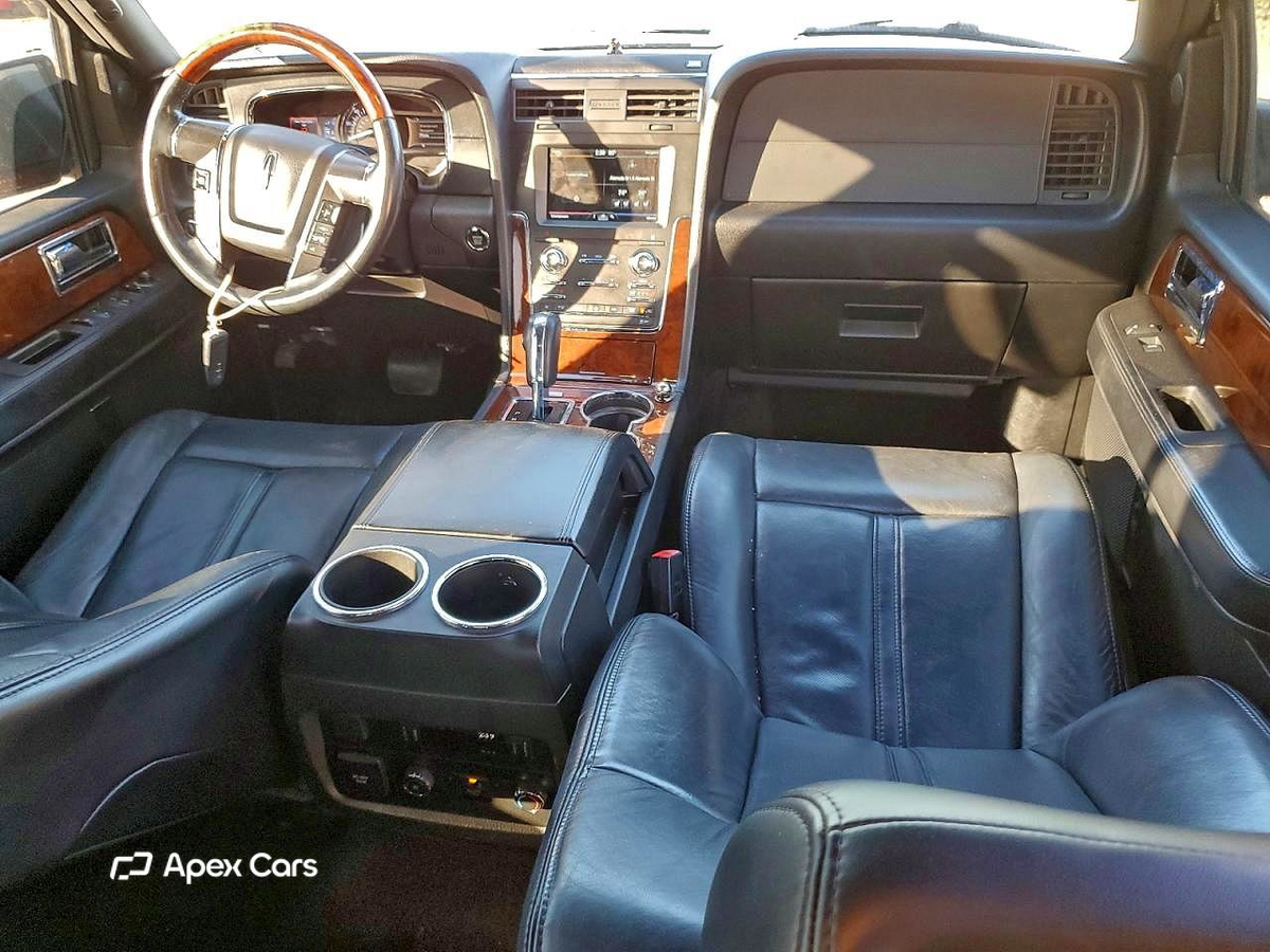 Lincoln Navigator 2015