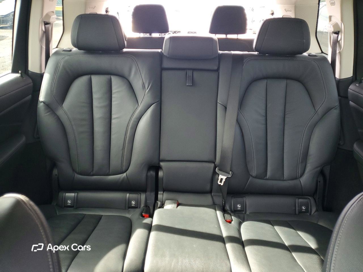 BMW X7 2019