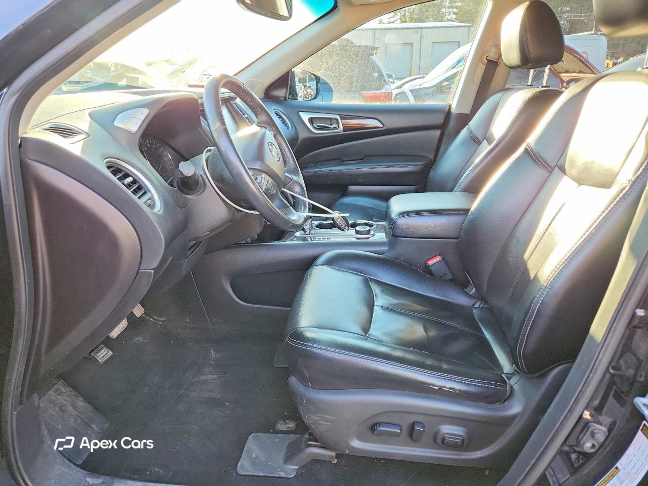Nissan Pathfinder 2015