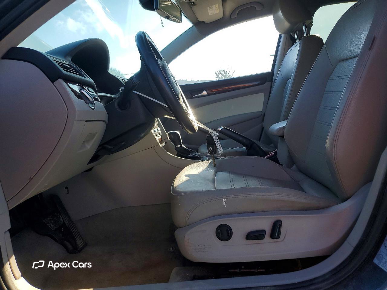 Volkswagen Passat 2013