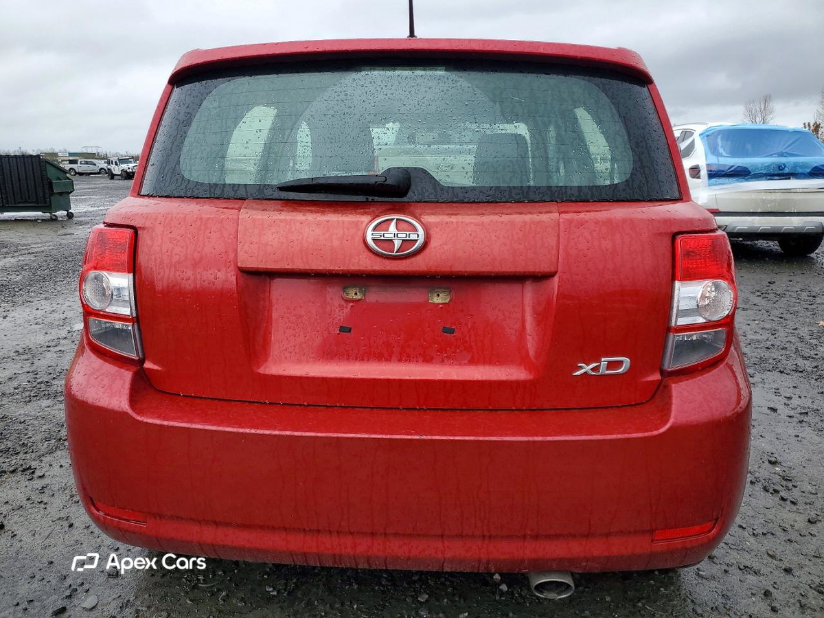 Scion xD 2009