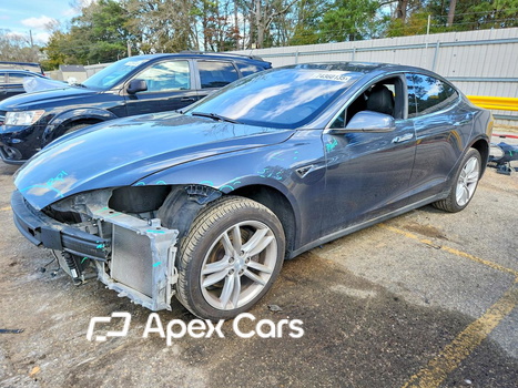Tesla Model S 2015 - Image 1 of 13