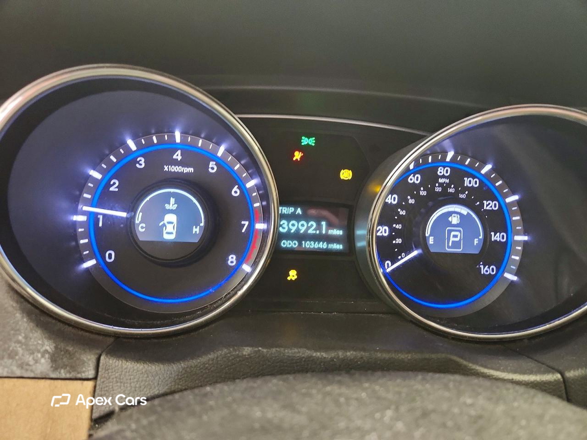 Hyundai Sonata 2012
