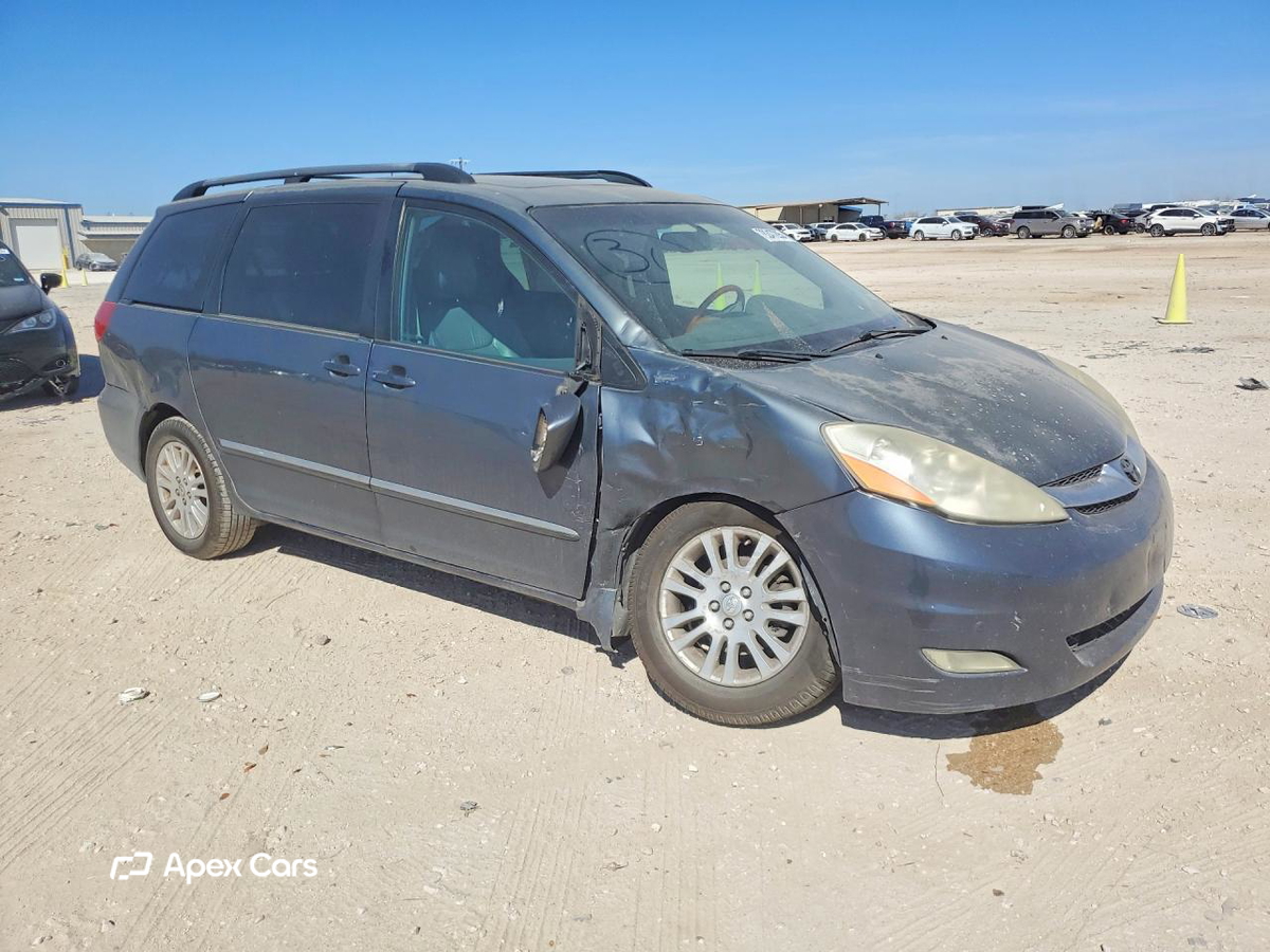 Toyota Sienna 2010