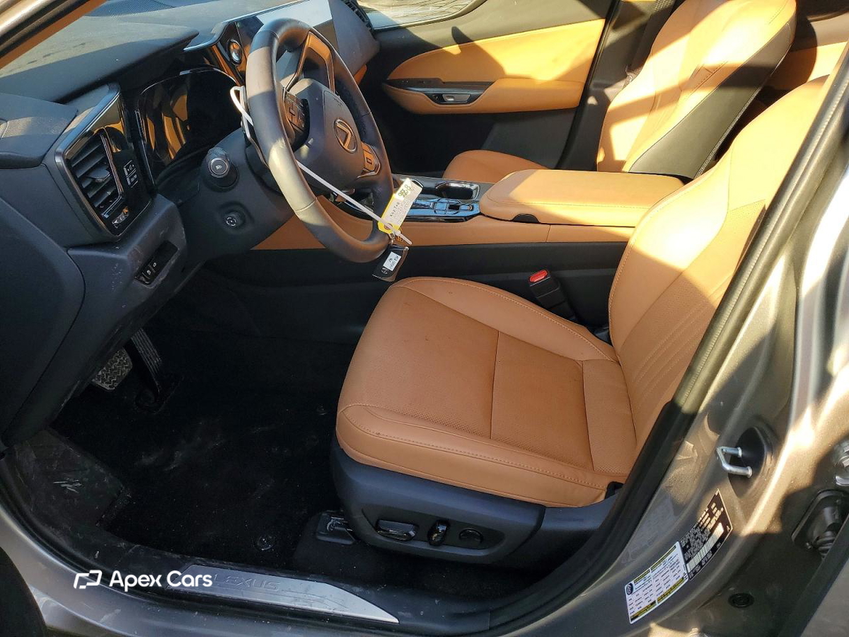 Lexus NX 2026