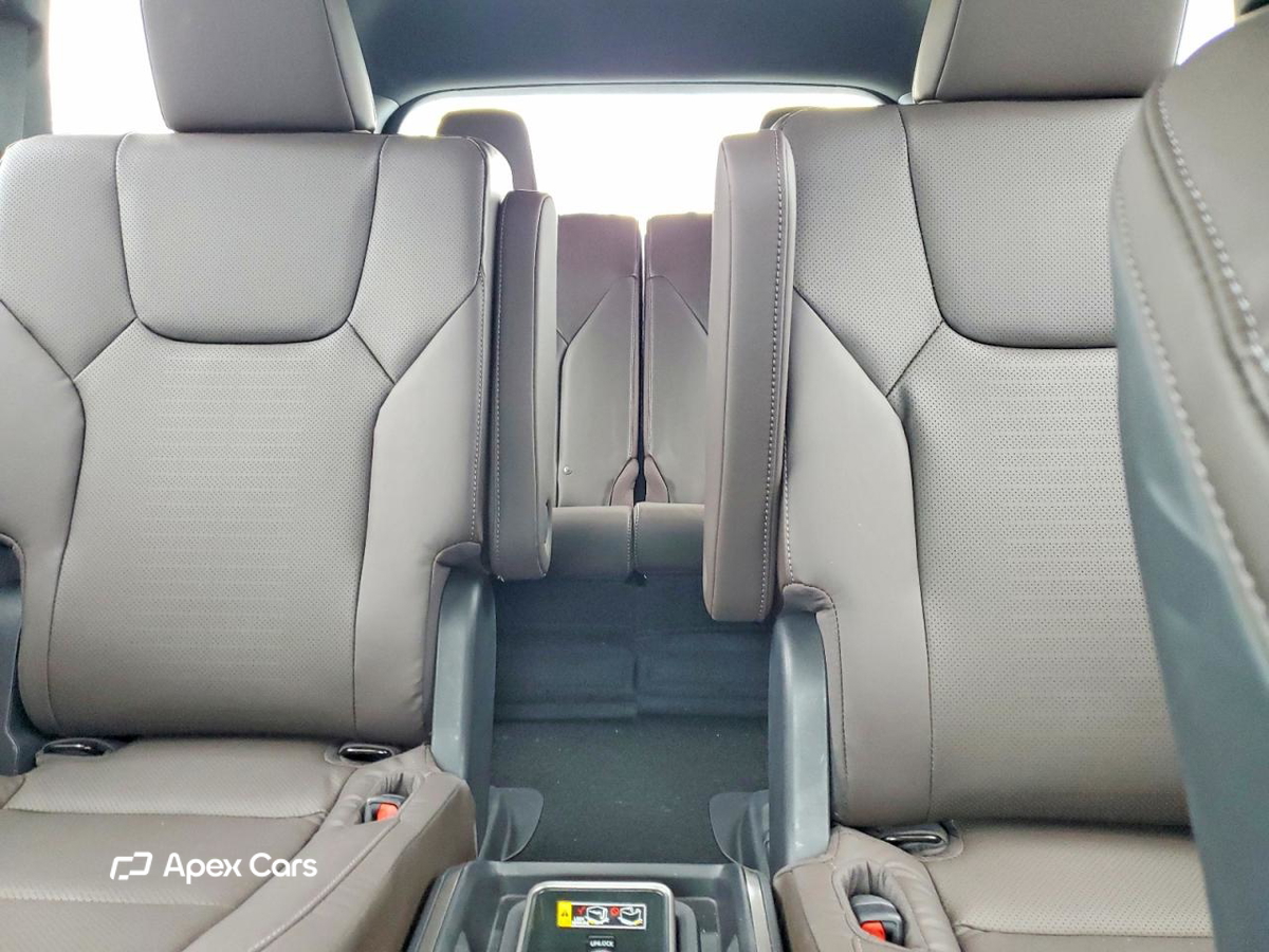Lexus TX 2025