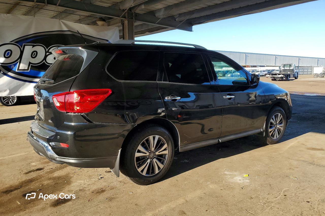 Nissan Pathfinder 2017