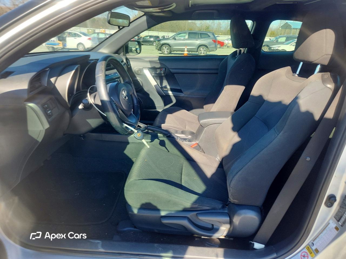 Scion tC 2013