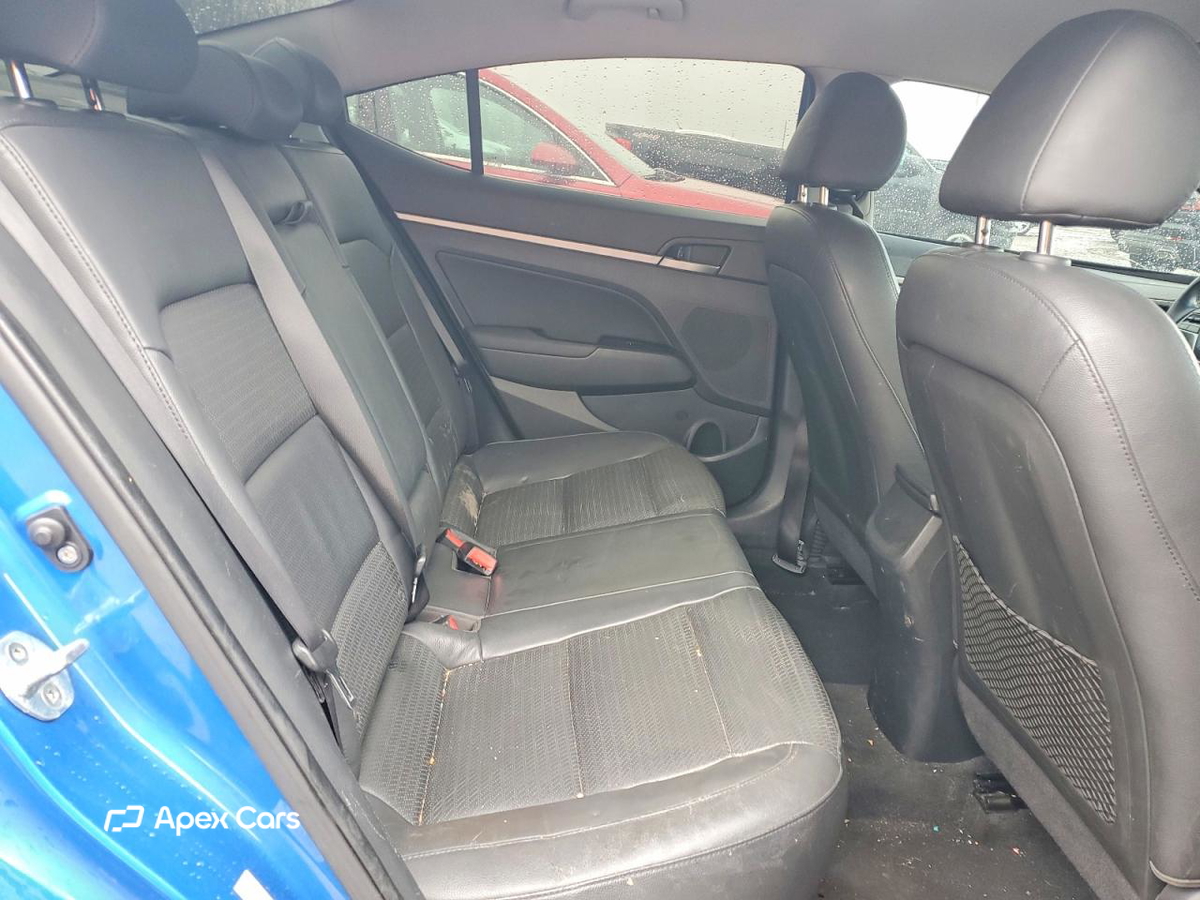 Hyundai Elantra 2017
