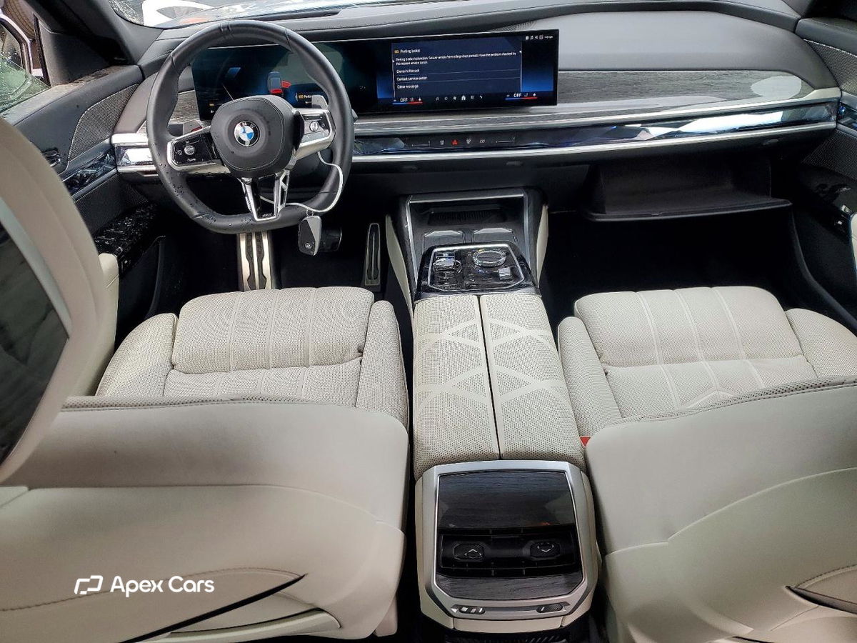 BMW Series 7 2023