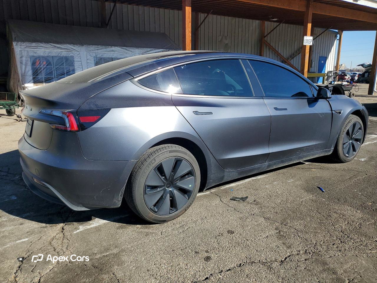Tesla Model 3 2025