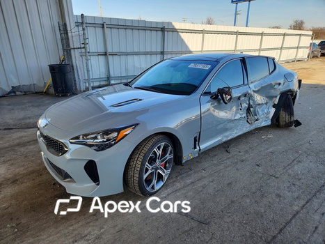 Kia Stinger 2020 - Image 1 of 13