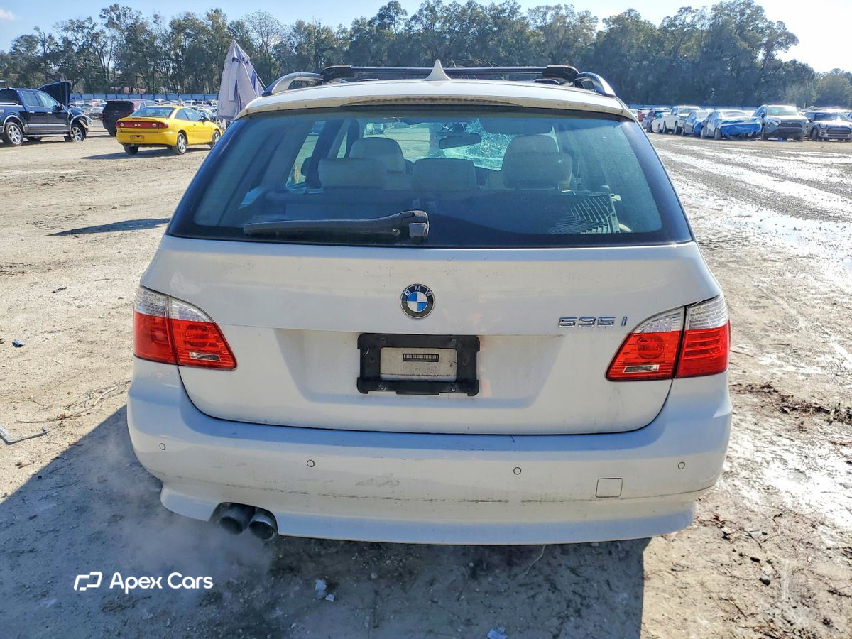 BMW Series 5 2010