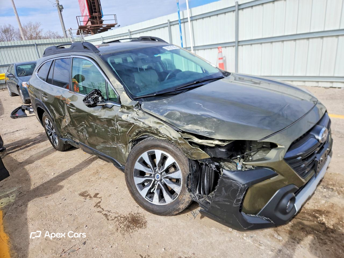 Subaru Outback 2025
